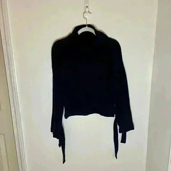 Madewell Navy Mockneck Tie-Cuff Top Size Small - Picture 2 of 7